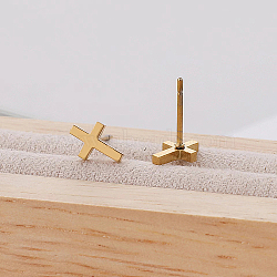 304 Stainless Steel Stud Earrings, Cross, Real 18K Gold Plated, 11x8mm(QC0193)