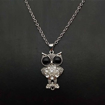 Alloy Jet Rhinestone Cute Creative Owl Pendant Necklaces for Women, Platinum