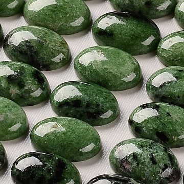 Ruby in Zoïsite cabochons vert//noir ovale calibré 13x18mm Pack de 3