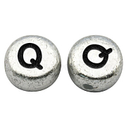 Silver Color Plated Acrylic Horizontal Hole Letter Beads, Flat Round, Letter.Q, 7x3.5mm, Hole: 1mm, about 3600pcs/500g(MACR-PB43C9070-Q)