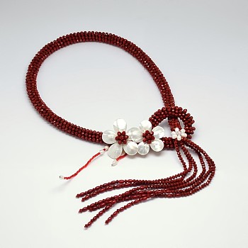 Flower Glass Beaded Lariat Necklaces, with Pearl and Shell, Dark Red, 31.4 inch