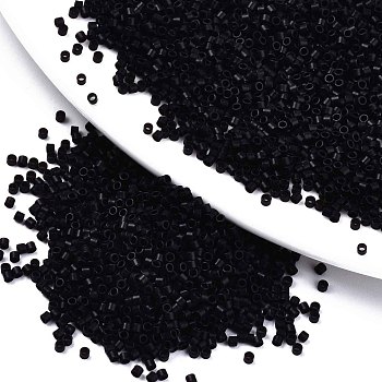 11/0 Grade A Glass Seed Beads, Cylinder, Uniform Seed Bead Size, Baking Paint, Black, 1.5x1mm, Hole: 0.5mm, about 20000pcs/bag