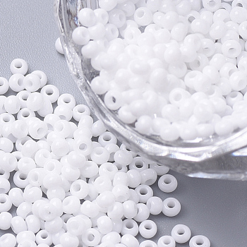 6/0 Grade A Round Glass Seed Beads, Baking Paint, White, 4x3mm, Hole: 1mm, about 4500pcs/pound