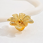 Elegant Hollow Flower Iron Cuff Rings for Bride Lady Daily Vacation Gift, Golden, Inner Diameter: 16~18mm(KR3281)