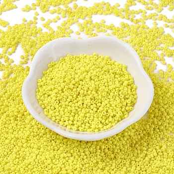 12/0 Grade A Round Glass Seed Beads, Baking Paint, Yellow, 12/0, 2x1.5mm, Hole: 0.7mm, about 30000pcs/bag