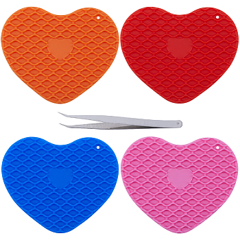 4Pcs 4 Colors Silicone Hot Resistant Cup Mats, Heart Coaster, with 1Pc Tweezer, Mixed Color, 92x112.5x6.5mm