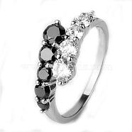 Simple Fashion Style Brass Cubic Zirconia Rings, CLear & Black, Platinum, Size 9, 19mm(RJEW-EE0001-083P-G)