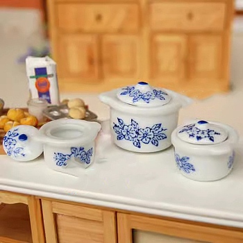 DIY Dollhouse Mini Porcelain Kitchenware,  Casserole/Soup Pot, Medium Blue, medium sized: 19x31mm; large size: 36mm wide