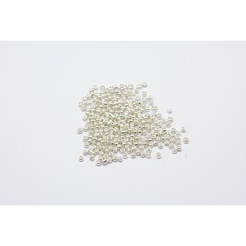 12/0 Electroplate Glass Seed Beads, Round Hole Rocailles, Silver Plated, 2x2mm, Hole: 0.5mm