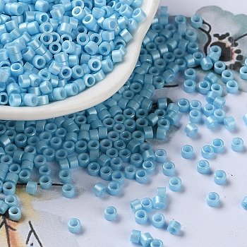 Baking Paint Glass Seed Beads, Cylinder, Light Sky Blue, 2.5x2mm, Hole: 1.4mm, about 45359pcs/pound