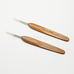 Bamboo Handle Iron Crochet Hook Needles, Peru, Pin: 1.5mm, 133~136x13x7mm(TOOL-R034-1.5mm)