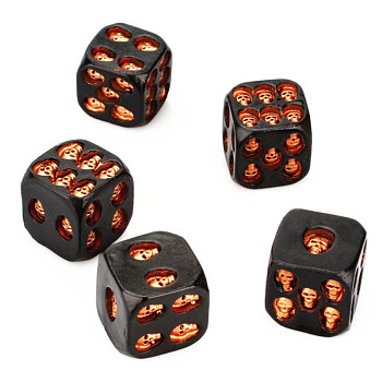 Resin 6 Sided Dices, Cube with Skull, for Table Top Games, Role Playing Games, Math Teaching, Halloween Theme, Coral & Black, 18x18x18mm, 5pcs/set