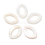 Natural Freshwater Shell Pendants, Flat Oval Charm, Floral White, 24.5x17x2mm, Hole: 1.4mm(SHEL-D082-07A)