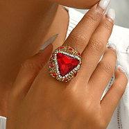 Unique Brass Triangle Ring with Rhinestone for Women, Red, Inner Diameter: 16~18mm(HQ8887-2)