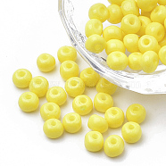 6/0 Baking Paint Glass Seed Beads, Round, Yellow, 4~4.5x3mm, Hole: 1~1.2mm, about 4500pcs/bag, about 450g/bag(SEED-Q025-4mm-N11)