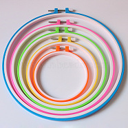 Plastic Cross Stitch Embroidery Hoops, Sewing Tools Accessory, Round, Mixed Color, 120~285mm, 5pcs/set
(PW23031333162)