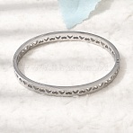 Hollow 304 Stainless Steel Hinged Bangles for Women, Heart, Stainless Steel Color, Inner Diameter: 2.34x1.97 inch(5.95x5cm)(BJEW-H644-06P)