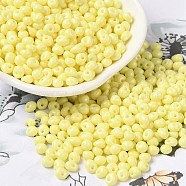 6/0 Opaque Baking Paint Glass Seed Beads, Teardrop, Champagne Yellow, 4.5~5x4x3~3.5mm, Hole: 0.9mm, about 5625Pcs/Pound(SEED-M012-02A-19)