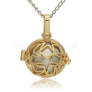 Golden Tone Brass Hollow Round Cage Pendants, with No Hole Spray Painted Brass Ball Beads, Silver, 23x24x18mm, Hole: 3x8mm(KK-J231-10G)
