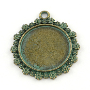 Flower with Flat Round Zinc Alloy Pendant Cabochon Settings, Cadmium Free & Nickel Free & Lead Free, Antique Bronze & Green Patina, 31x28x2mm, Hole: 2.5mm, Tray: 20mm(PALLOY-R065-098-FF)