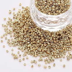 Plated Glass Cylinder Beads, Seed Beads, Metallic Colours, Round Hole, Gold, 1.5~2x1~2mm, Hole: 0.8mm, about 888pcs/50g(X-SEED-S047-E-005)