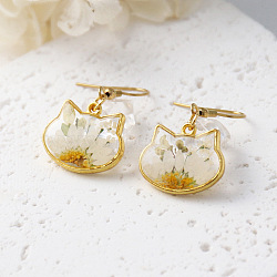 Cat Shape 304 Stainless Steel Dangle Earrings, with Alloy Earring Findings & Resin Dried Flower, Golden, White, 33x20mm(WGC3A3F-05)
