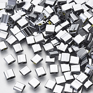 Electroplate Glass Seed Beads, 2-Hole, Rectangle, Platinum Plated, 5x4.5~5.5x2~2.5mm, Hole: 0.5~0.8mm(SEED-S023-44C-07)