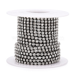 Iron Rhinestone Strass Chains, Rhinestone Cup Chain, Platinum Color Plated, Nickel Free, with Spool, Crystal, SS8#, 2.4mm, about 16.40 Feet(5m)/Roll(CH-YW0003-01A-NF)