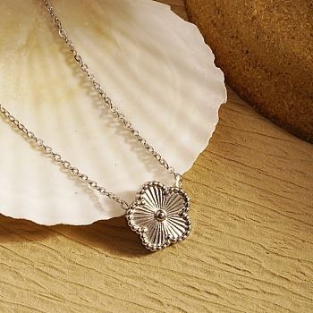 Stainless Steel Flower Pendant Necklace for Women's Daily Wear